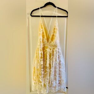 Cupshe Cream Lace Dress